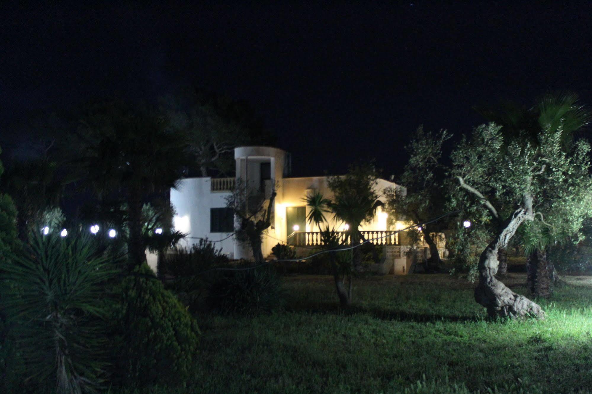 B&B Villa Gallipoli Bagian luar foto